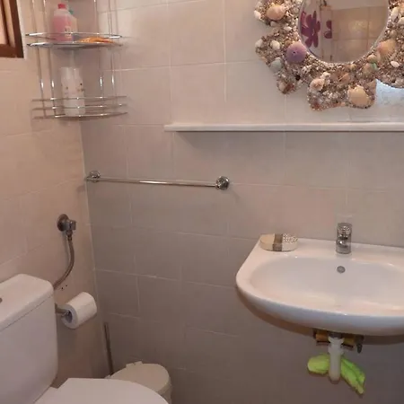 Апартаменты Traditional Efterpi *